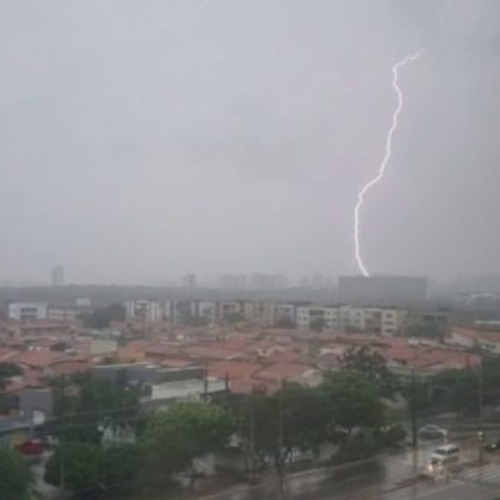 Mais de 70 raios atingem Ilha de São Luís nos primeiros dias de março