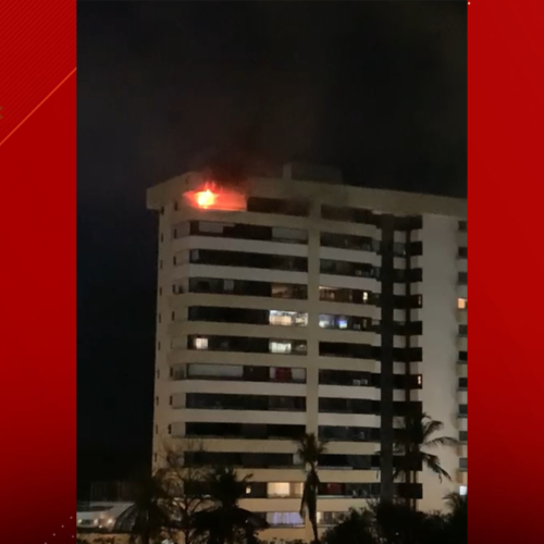 Incêndio atinge apartamento na Ponta do Farol