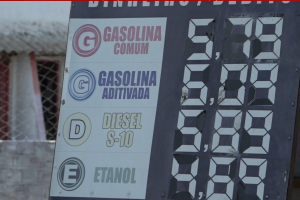 Procon fiscaliza postos após aumento no preço da gasolina em São Luís