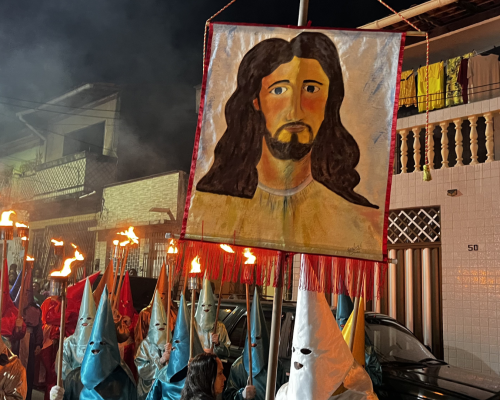 Procissão revive últimos passos de Jesus, em São Luís