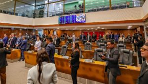 Deputados aprovam a criação do programa ‘Instituição Legal’