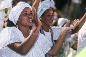 Banho de Cheiro abre o Carnaval de Ribamar com fé e tradição