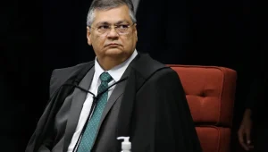 Flávio Dino intervém em impasse da FMF