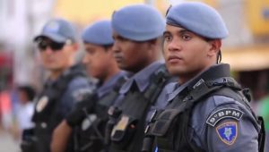 Brandão anuncia reajuste salarial para policiais militares e bombeiros do Maranhão