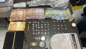 Dois homens são presos por tráfco em Santa Inês; dupla portava 46 pedras de crack