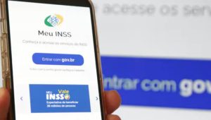 INSS cria comitê para reduzir problemas no atraso de pedido dos benefícios sociais