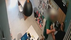 Vídeo: dupla assalta loja de celulares na Cidade Operária, em São Luís