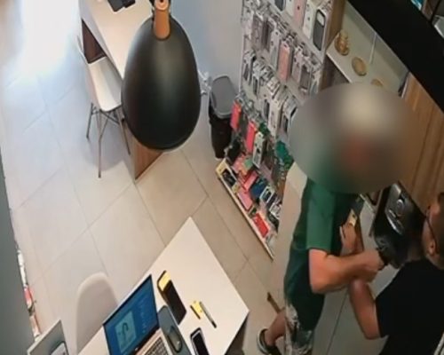 Vídeo: dupla assalta loja de celulares na Cidade Operária, em São Luís