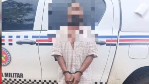 Homem é preso após ameaçar matar o próprio pai com uma faca, em Riachão