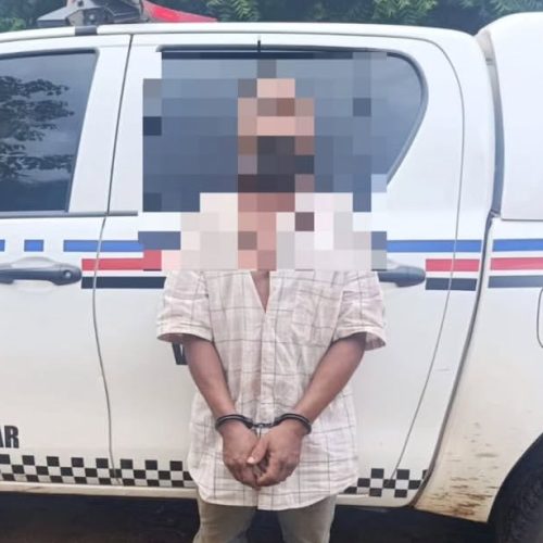 Homem é preso após ameaçar matar o próprio pai com uma faca, em Riachão