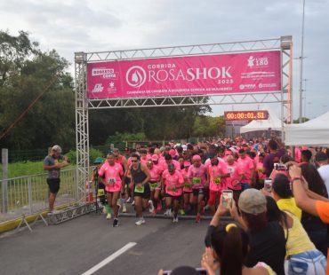 Dia Internacional da Mulher: Corrida Rosa Shok Por Elas reúne cerca de 5 mil pessoas neste domingo