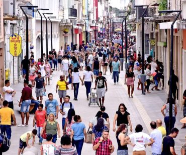 Maioria dos consumidores de São Luís ainda prefere comprar em lojas físicas, aponta pesquisa