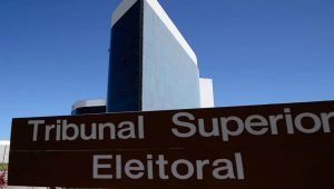 TSE libera shows de arrecadação com artistas