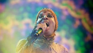 Ney Matogrosso traz turnê “Bloco na Rua” a São Luís