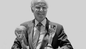 Pedestre é atropelado por motocicleta ao tentar atravessar avenida