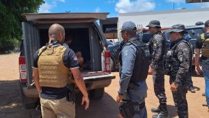 Preso homem suspeito de matar travesti a pedradas, em Barra do Corda