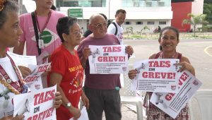 Servidores da UFMA protestam por valorização