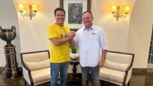 Brandão confirma saída de Camarão da Seduc e anuncia substituta aliada da família