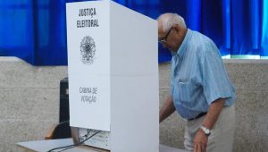 Voto facultativo para idosos +70: a importância de participar das eleições