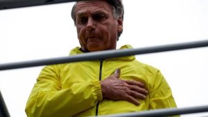 Bolsonaro passa mal no Rio Grande do Norte e ficará sob observação médica