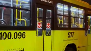 Homem armado com faca assalta ônibus; caso é o quarto crime em 10 dias na Grande São Luís