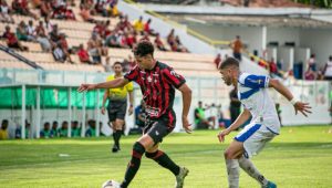 Moto Club vence o Tuntum por 2 a 0 pelo Maranhense