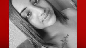 Jovem é assassinada a tiros dentro de casa enquanto amamentava bebê de três meses