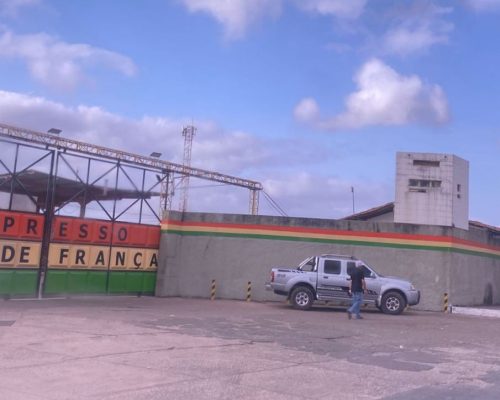 Greve de rodoviários chega ao 5º dia nesta terça (18); sindicatos terão reunião com a MOB