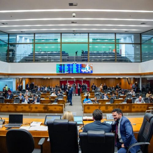 Alema aprova isenção total para primeira CNH