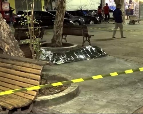 Dupla executa homem em regime semiaberto próximo a festejo religioso no Monte Castelo