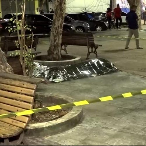 Dupla executa homem em regime semiaberto próximo a festejo religioso no Monte Castelo