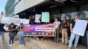 Professores aprovados em concurso da Prefeitura de São Luís fazem ato por convocação do cadastro de reserva