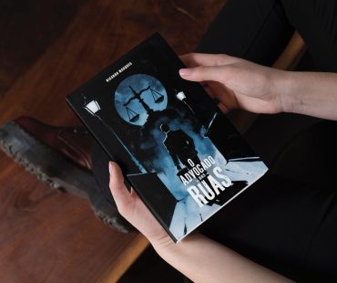 Jornalista Ricardo Marques lança livro que retrata a justiça fora dos tribunais tradicionais