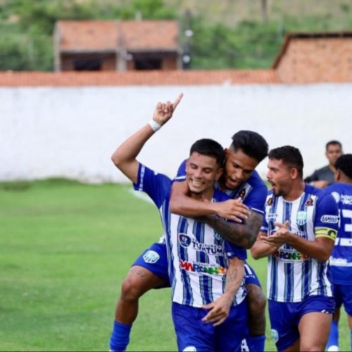 Tuntum vira sobre IAPE e vence a primeira no Maranhense