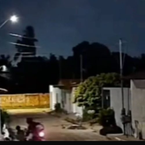 Vídeo: assaltante se passa por entregador de delivery e rouba moradores em São José de Ribamar