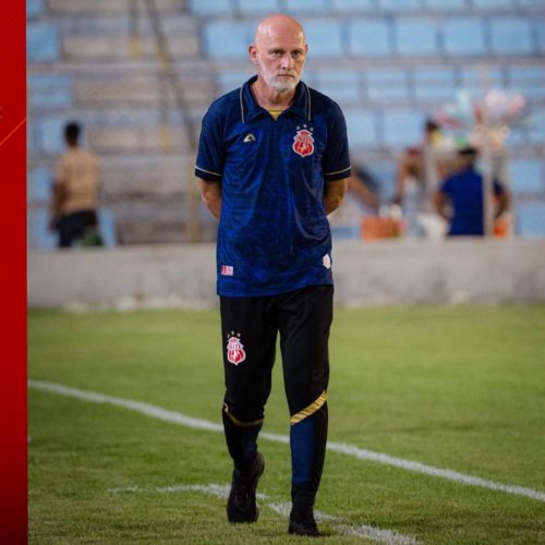 Mais um: técnico Sílvio Criciúma é demitido do Imperatriz