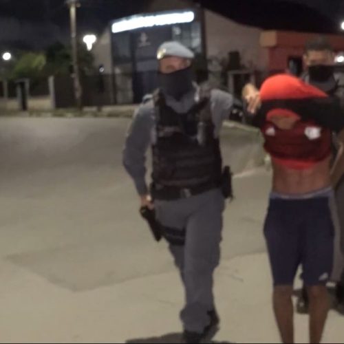 Adolescente é apreendido após tentativa de execução terminar com criança baleada no bairro Alonso Costa