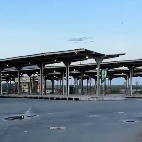 São Luís amanhece apenas com ônibus semiurbanos e terminais fechados