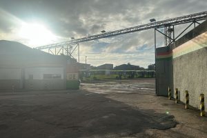 Apesar de encerramento da greve, rodoviários da 1001 operam em baixa por salários atrasados