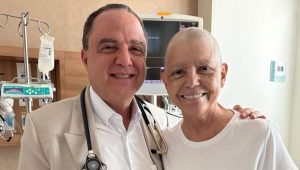 Roseana Sarney passa por nova cirurgia no combate ao câncer de mama