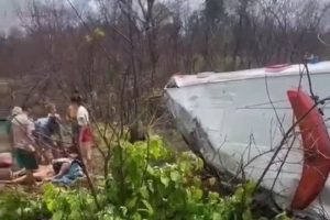 Ambulância de Araioses sofre acidente após deixar pacientes em Parnaíba no Piauí