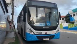 Motorista de ônibus é assaltado antes de iniciar rota no bairro Gapara