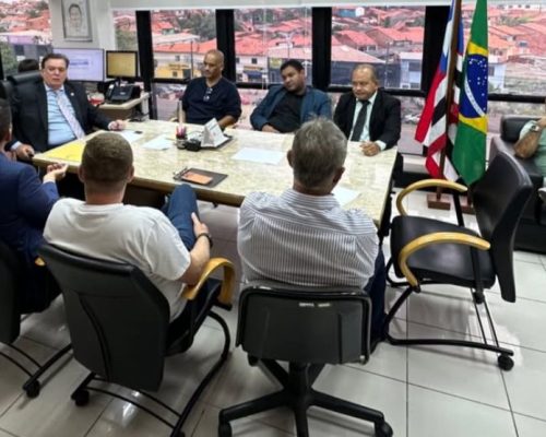 Reunião de conciliação no TRT termina sem solução de impasse na empresa 1001