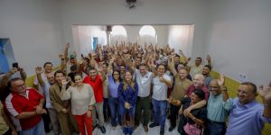 PDT realiza ato de filiação em São Luís com presença do senador Weverton Rocha