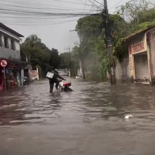 Chuvas provocam alagamentos em diversos pontos de São Luís