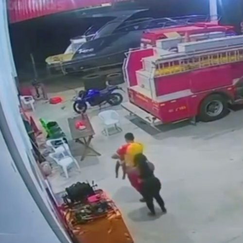 Vídeo: criança que não respirava é salva por bombeiros em Barreirinhas