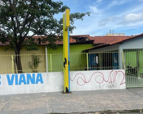 VÍDEO: parte do telhado de escola municipal desaba no bairro Alemanha