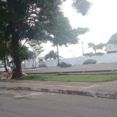 Moradores do Cohatrac se queixam de falta de ônibus do sistema urbano