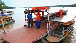 Embarcações confiscadas por prefeito de Estreito estão irregulares, diz Marinha