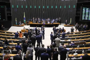 Câmara aprova PL antifacção com alterações para sanção presidencial
